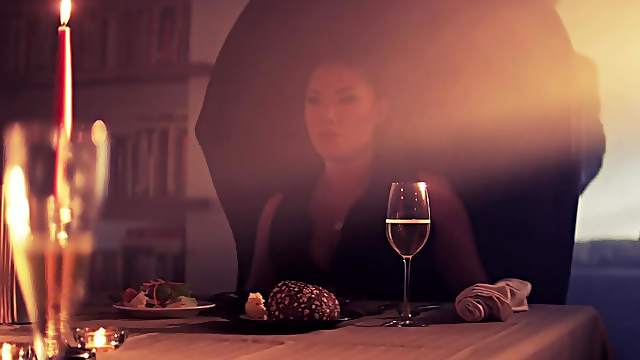 London Keyes, Mick Blue