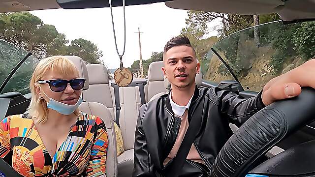 Tommy Cabrio, Anna Blond